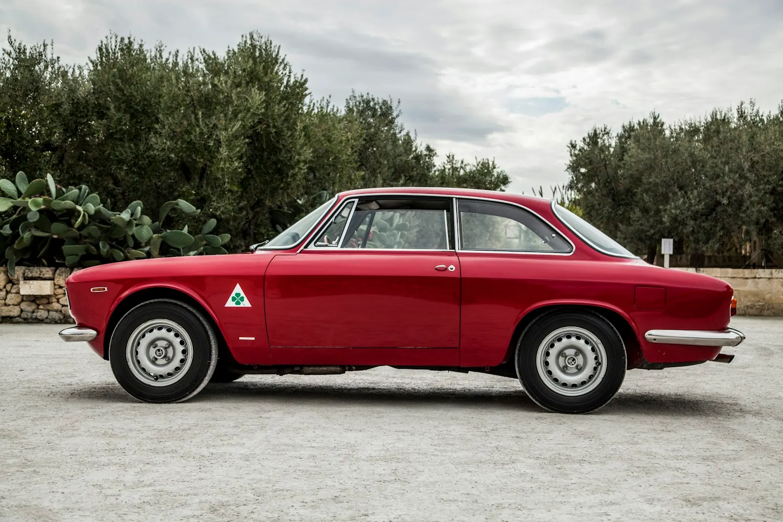 Alfa Romeo Giulia Sprint GT Veloce, detail 1