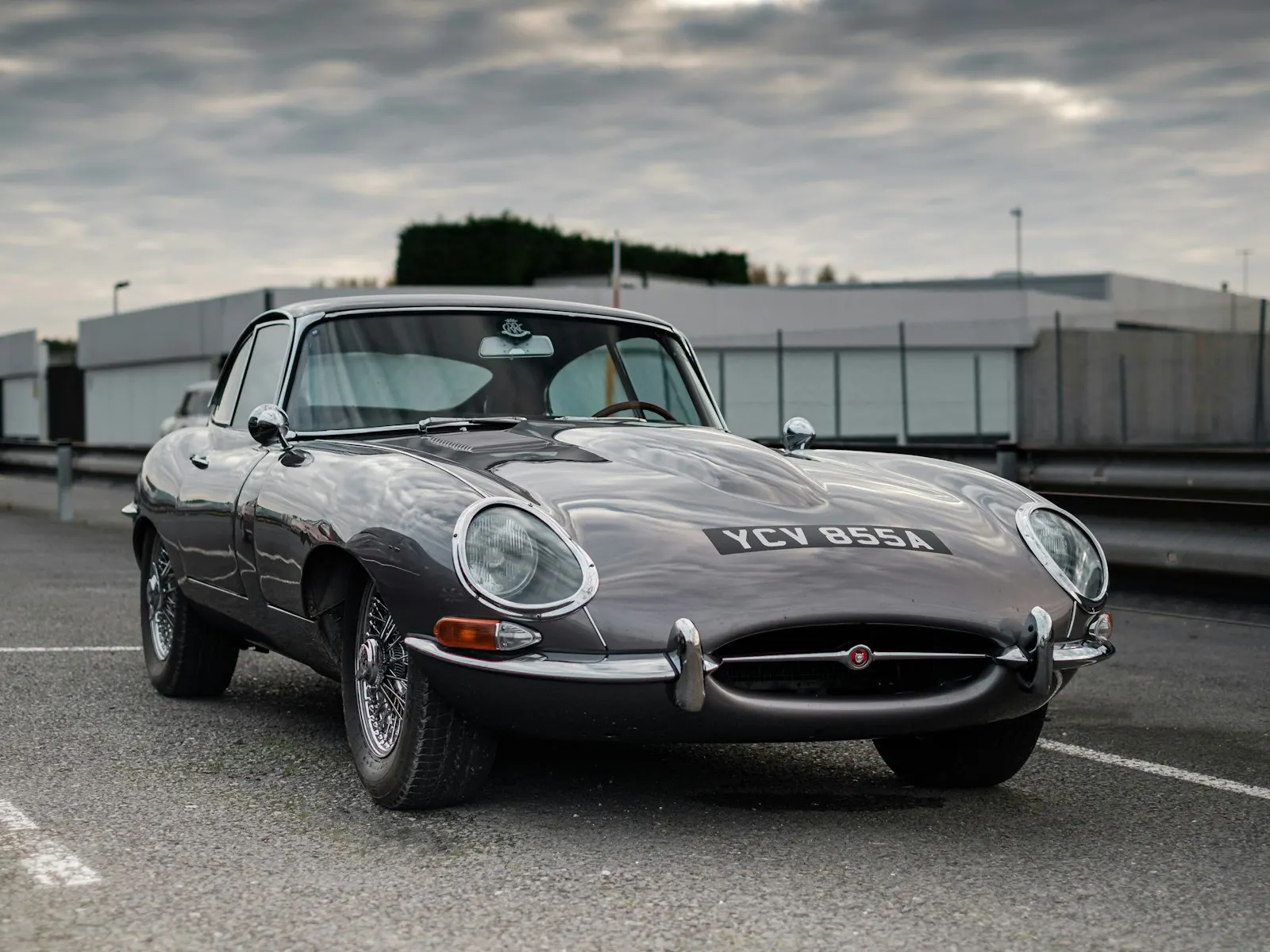 Jaguar E-Type Series 1, detail 1